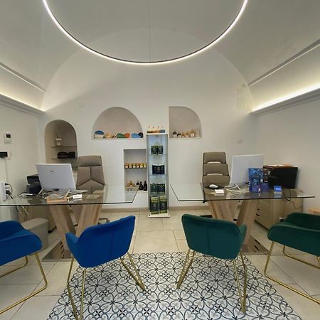 Terrazza Diomede- Manfredi Homes & Villas مانفريدونيا المظهر الخارجي الصورة