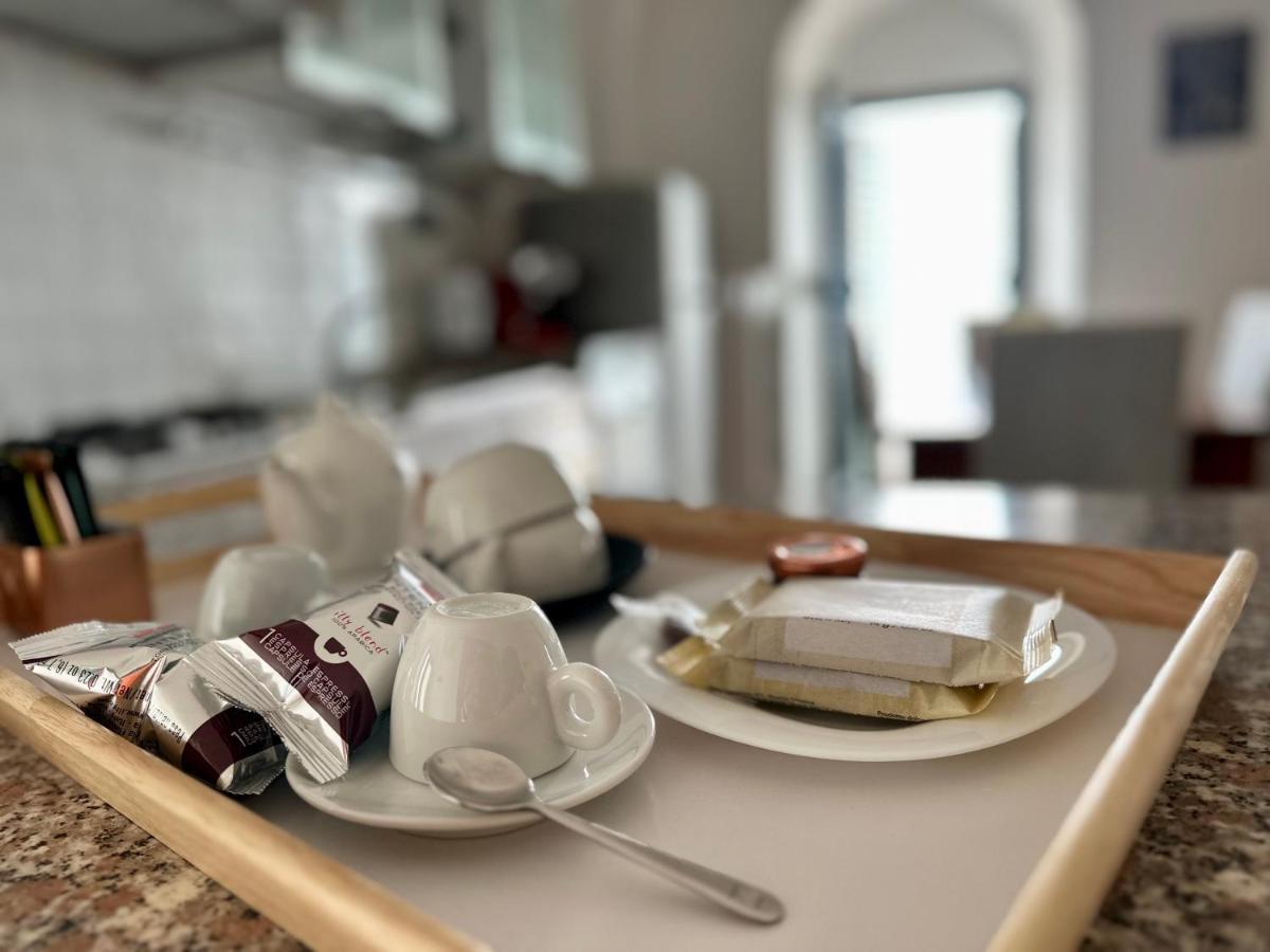 Terrazza Diomede- Manfredi Homes & Villas مانفريدونيا المظهر الخارجي الصورة