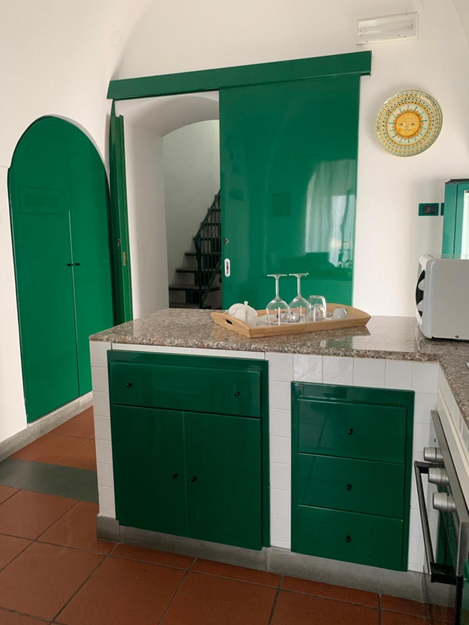 Terrazza Diomede- Manfredi Homes & Villas مانفريدونيا المظهر الخارجي الصورة