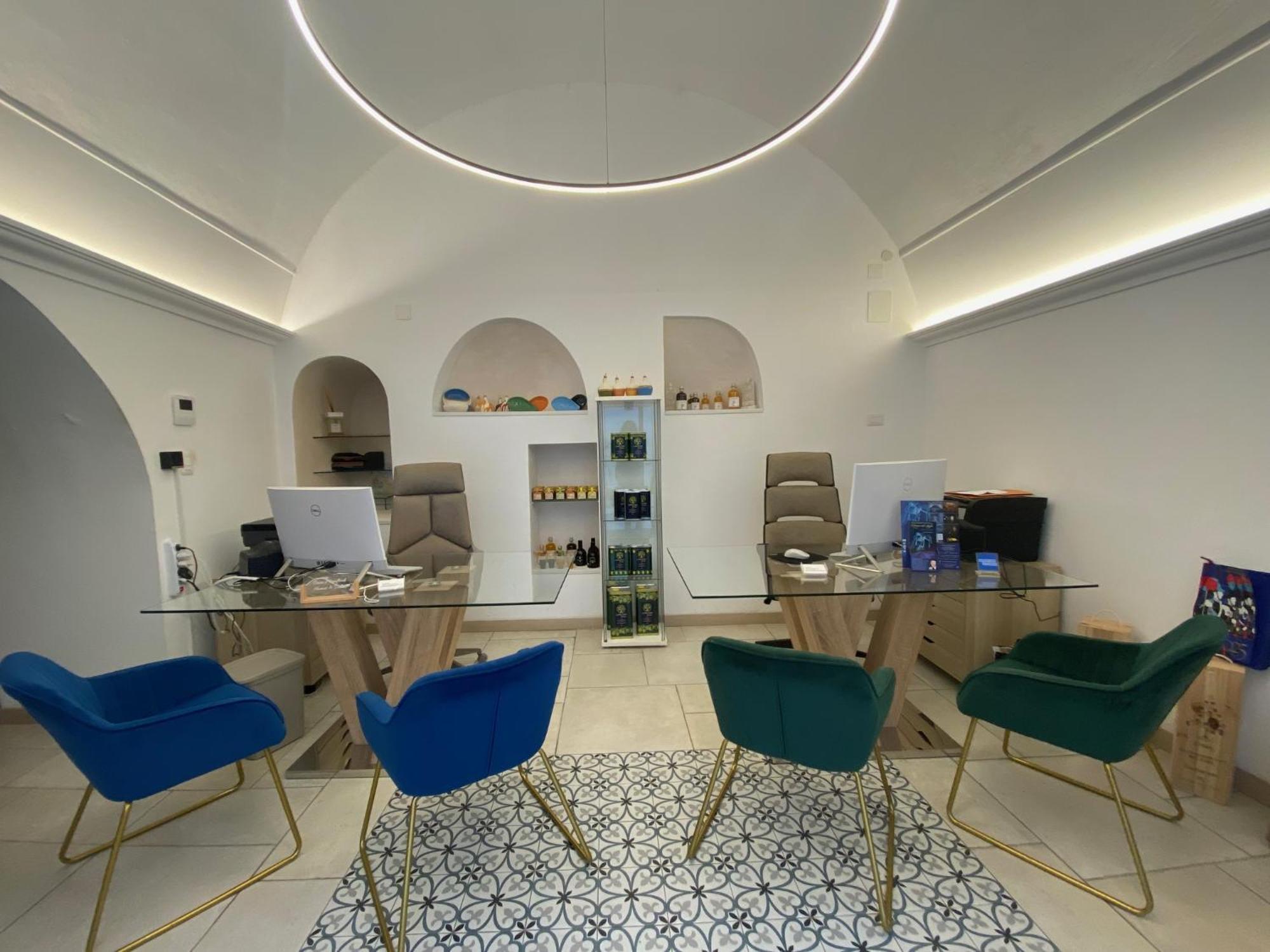 Terrazza Diomede- Manfredi Homes & Villas مانفريدونيا المظهر الخارجي الصورة