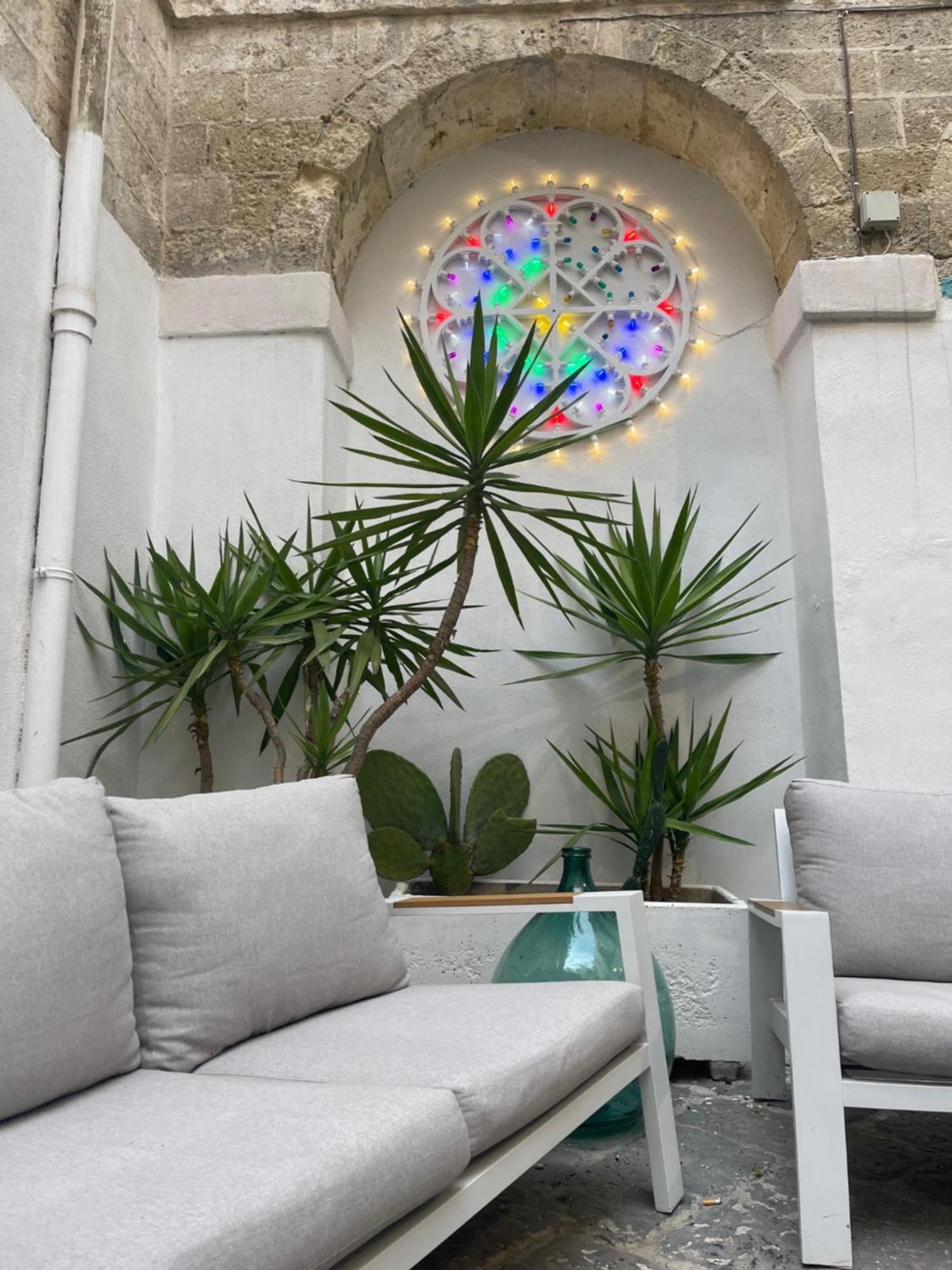 Terrazza Diomede- Manfredi Homes & Villas مانفريدونيا المظهر الخارجي الصورة