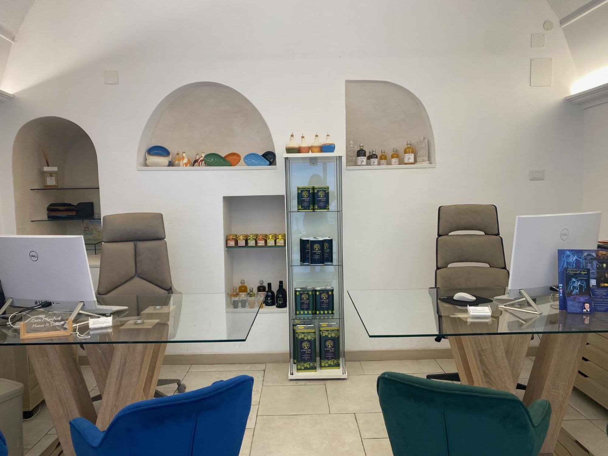 Terrazza Diomede- Manfredi Homes & Villas مانفريدونيا المظهر الخارجي الصورة