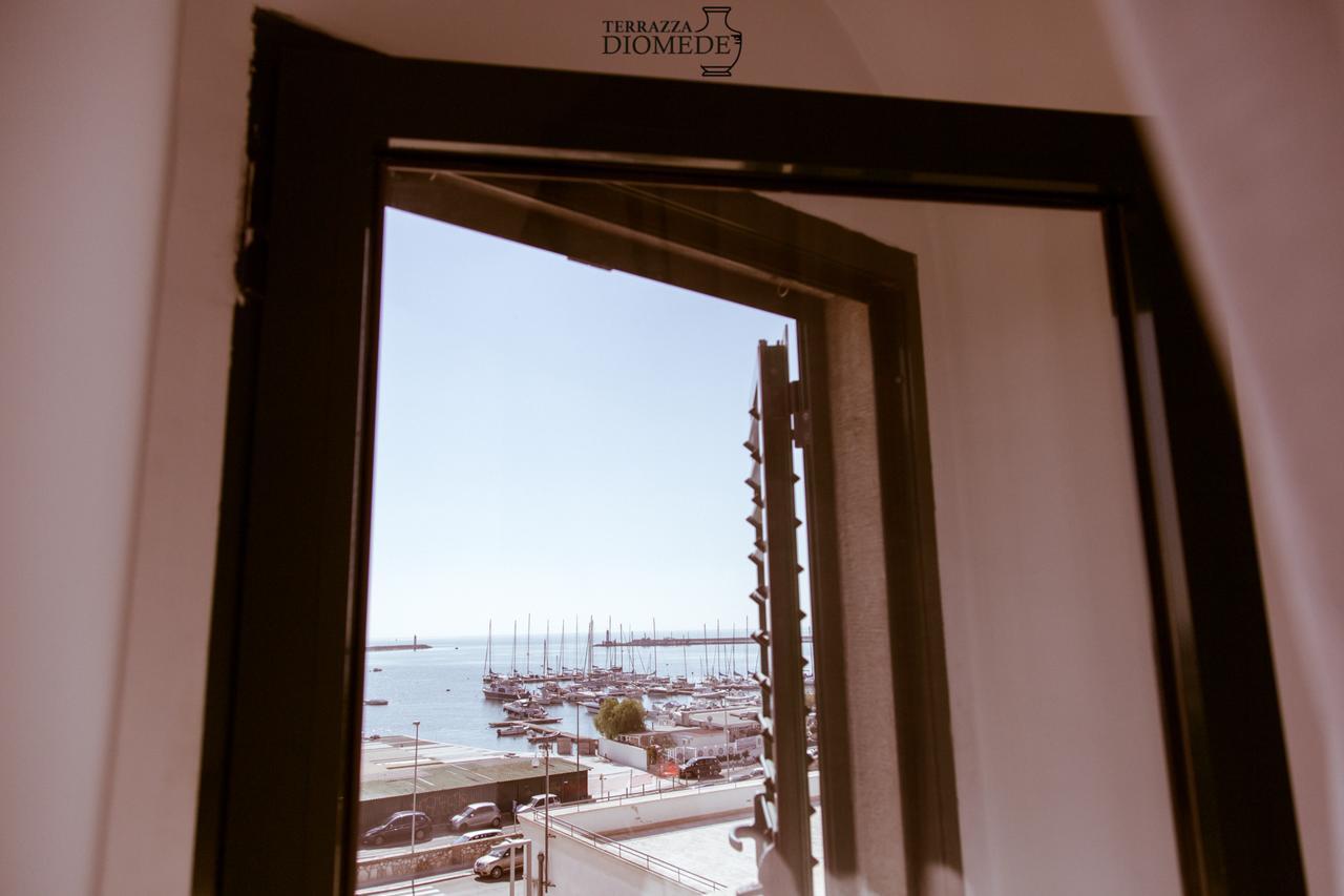 Terrazza Diomede- Manfredi Homes & Villas مانفريدونيا المظهر الخارجي الصورة